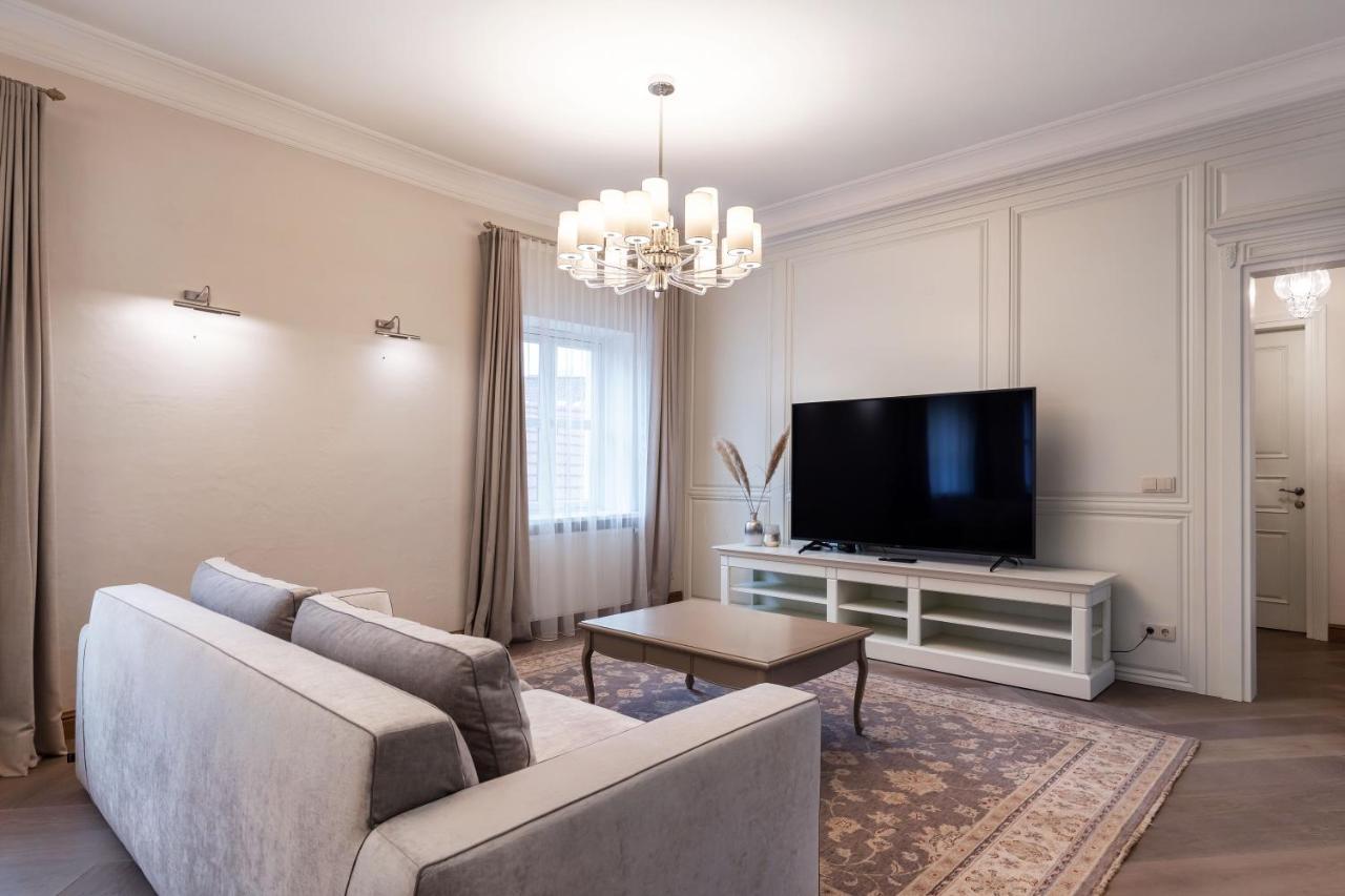 Luxury 2Bdr Heart Of Old Town Apartment Вилнюс Екстериор снимка