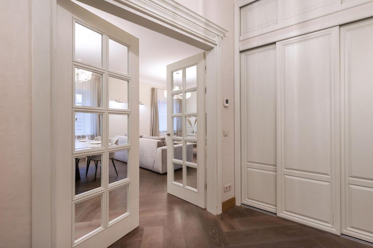 Luxury 2Bdr Heart Of Old Town Apartment Вилнюс Екстериор снимка